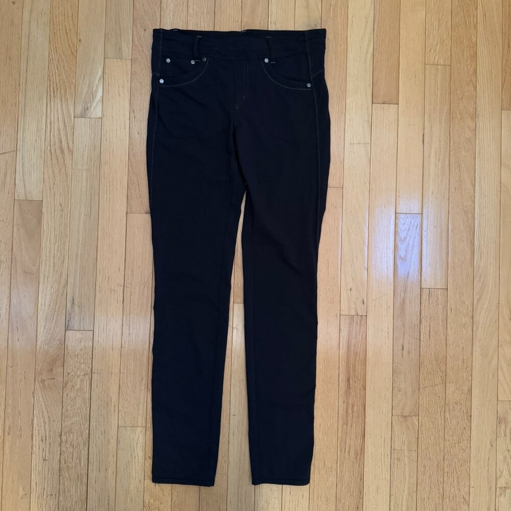 KÜHL Strata Slim Pants – Size 6 – Black – Stretch Performance